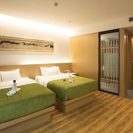 Bindun Langyi Hotel Yuzhong Екстериор снимка