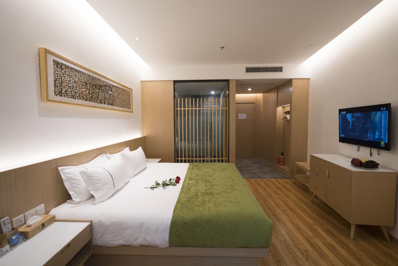 Bindun Langyi Hotel Yuzhong Екстериор снимка
