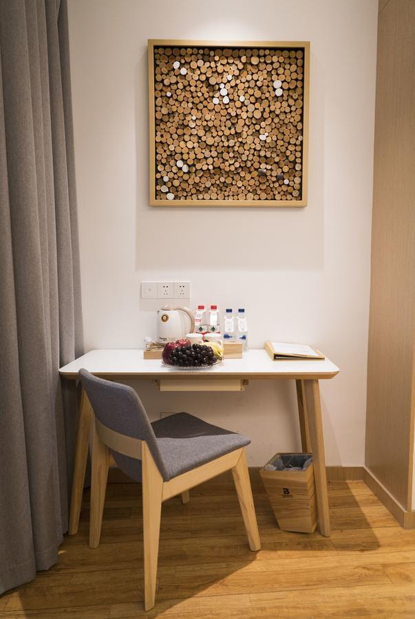 Bindun Langyi Hotel Yuzhong Екстериор снимка