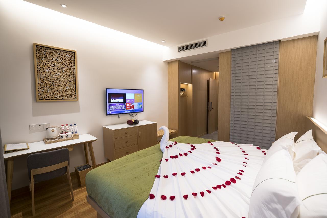 Bindun Langyi Hotel Yuzhong Екстериор снимка