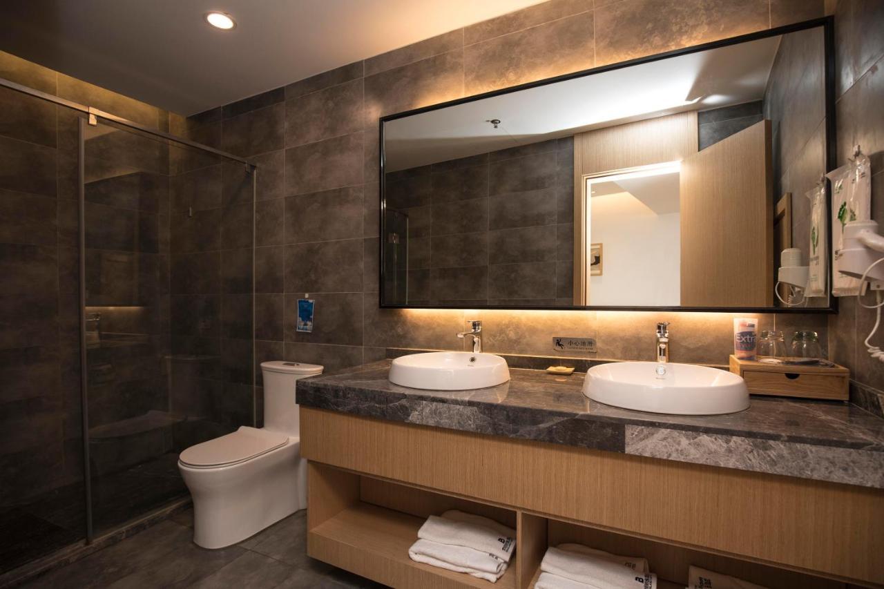Bindun Langyi Hotel Yuzhong Екстериор снимка